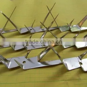 Galvanized Steel Razor Spike on Top of Roof, Wall, Gate & Fence Anti-climb for Security thumbnail-1