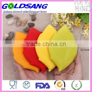 Maple Leaf Shaped Silicone Survival Hiking Pocket Gargle Cup Water Drinking Cup thumbnail-4