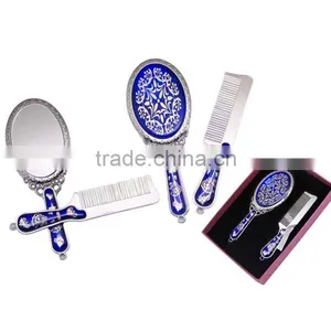 A Chinese Carnelian Handle Hand Mirror,Bronze Hollow Handle Oval Mirror + Comb Suit With Logo Customized thumbnail-1