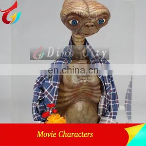 Life Size Movie Character Fiberglass Statue thumbnail-4
