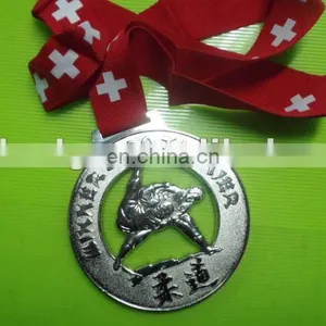 Zinc Alloy 3D Judo Badge With Ribbon thumbnail-1