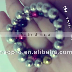 Christmas Magentic Ball thumbnail-1