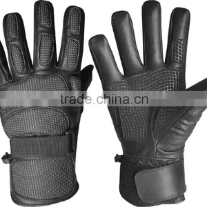 Ski Gloves thumbnail-1