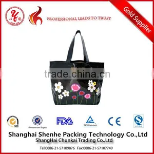 Customed and Printing Pvc Shopping Bag thumbnail-1