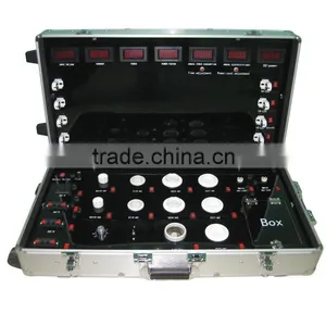 Small LED Demo Display Case for Business Trip thumbnail-3
