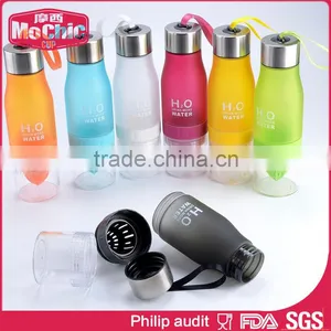 Mochic Fashion Custom Tritan Lemon 22OZ/650ML Colorful Plastic Lemon Juice Water Bottle thumbnail-5