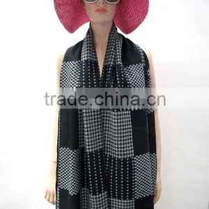 2014 Hotsale 100% Polyester Swallow Gird Plover Checked Scarf thumbnail-1