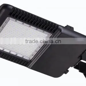 China Supplier Competitive Price IP66 130lm/w UL CUL DLC Approved Solar Street Light thumbnail-6