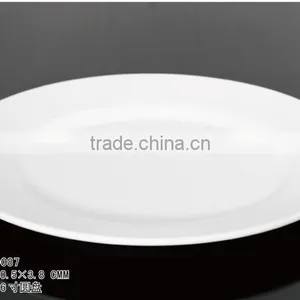 China Facotry Wholesale Melamine Plastic Gold Silver Round 16'' Wedding Charger Bumper Plates With Declare OEM thumbnail-1