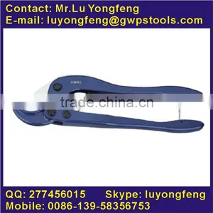 PVC Pipe Cutter thumbnail-1