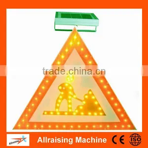 Aluminum Solar LED Road Construction Sign thumbnail-1