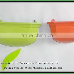 CAF Round Pot, Plastic Flowerpot thumbnail-1