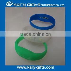 Concert Use Flashing Led Silicon Wristbands Bracelets thumbnail-2