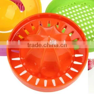 2016 Creative Bottle Shape 8 in 1 Multifunction Kitchen Tools Set thumbnail-4
