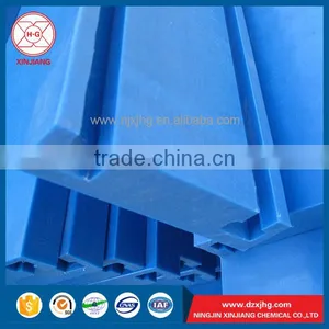 Blue UHMW-PE Chain Track for Liquid Filling Line thumbnail-2