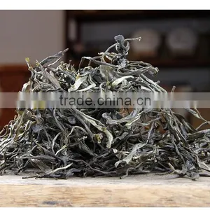 Yunnan Loose Leaf Pu'er Pu-erh Tea Raw Non-fermented Tea thumbnail-1