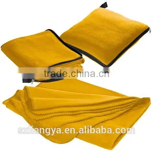 2017 New Eco-Friendly Foldable 2 in 1 Pillow Blankets thumbnail-6