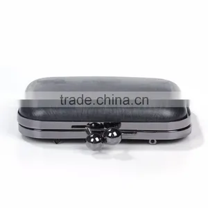 Iron Based Alloy Kiss Clasp Purse Frame Ball Gunmetal Rectangle 15.5cm(6 1/8") x 13.3cm(5 2/8"), 1 Piece thumbnail-2