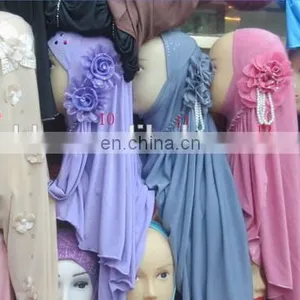 Multi Colors and Style Hijab Scarf Stocks thumbnail-1