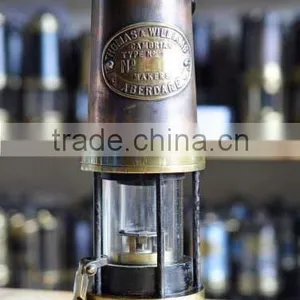 Brass Minar Lamp thumbnail-1
