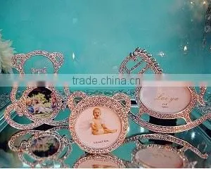 AN366 ANPHY European Style Zinc Alloy Diamond Cute Small Bear Horse Shape Wedding Household Decoration Photo Frame Display Stock thumbnail-1