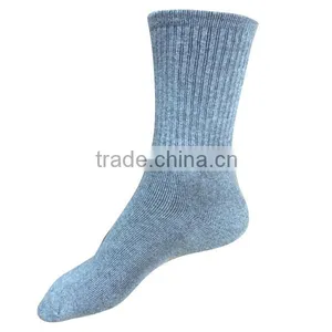 Men's Solid Grey Sports Socks thumbnail-1
