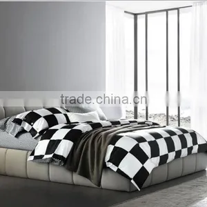 Grid Bedding Set thumbnail-6