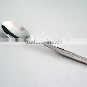 Stainless Steel Dinner Spoon thumbnail-1