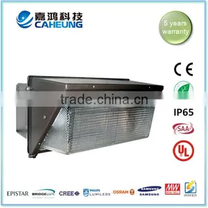 Outdoor Wall Light 50W LED Wall Pack thumbnail-1