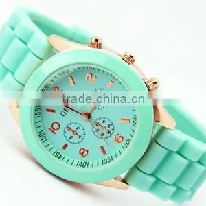 Hot Sale Amazon Watch Geneva Crystal Bezel Watch thumbnail-6