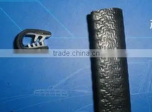Flexible Edge Trim With Gripping Tongue thumbnail-5