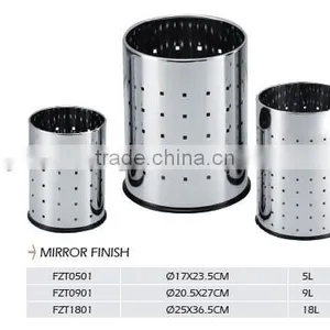 Metal Feed Bins thumbnail-1