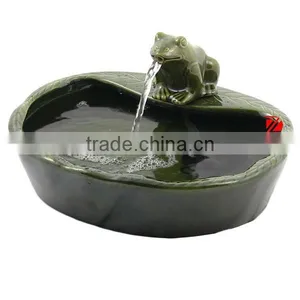 Small Marble Frog Fountain thumbnail-1