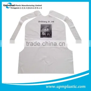 Disposable Restaurant Plastic PE Bibs Apron With Crumb Catacher thumbnail-3