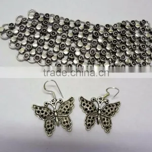 2015 Collection Handmade Necklaces, Bracelets, Earrings thumbnail-3