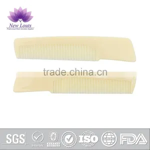 Plastic Wide Tooth Hair Comb Brush Hotel Personalized Combs thumbnail-1