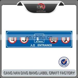 Custom Logo Reflective Traffic Sign for Road Safety thumbnail-1