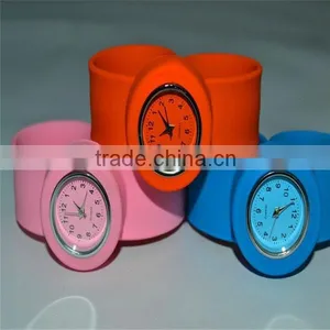 China Factory Personalized Silicone Slap Watches thumbnail-1