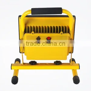 10W 20W 30W 50W Cob Rehcargeable & Portable 20w LED Flood Light thumbnail-3
