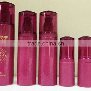 Plastic Spray Bottle With Pump and Cap thumbnail-1