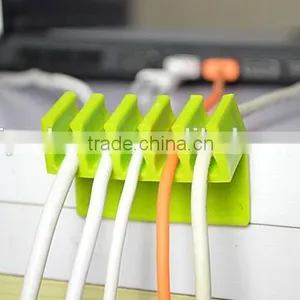 Best Selling 5 Plug Plastic Wire Manager Cord Divider Cable Winder thumbnail-5