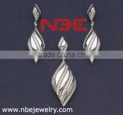 High End Fashion Jewelry thumbnail-1