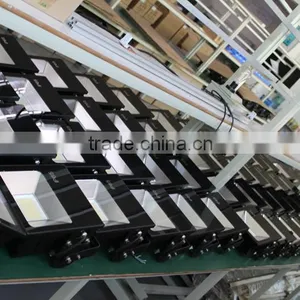 High Quality Low Price Outdoor 100w SMD LED Flood Light IP65 AC 85-265V CE ROHS thumbnail-4