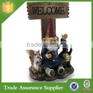Hot Sales Custom Resin Welcome Gnome Figurine Garden Decoration thumbnail-4