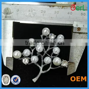 Manufacturer Wholesale Leaf Shape Wedding Rhinestone Brooch thumbnail-5