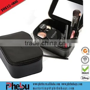 New Custom Wholesale Professional Cosmetic Travel Toiletry Kits With Mirror(TOI15-006) thumbnail-1