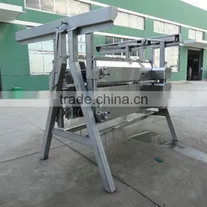 Halal Chickens Slaughtering Equipment for Abattoir House thumbnail-1