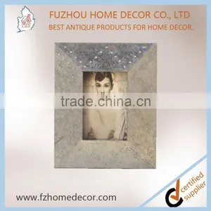 Customized Antique Wooden Photo Frame With Tin Decor for Home or Gift thumbnail-4