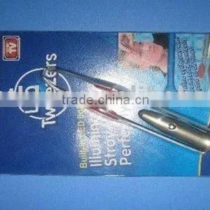 Eyebrow Tweezer Light thumbnail-1