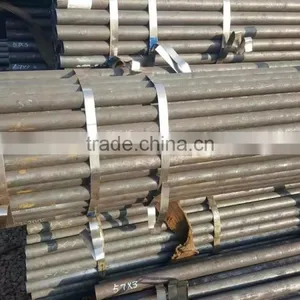 A192 Black Seamless Pipe thumbnail-1